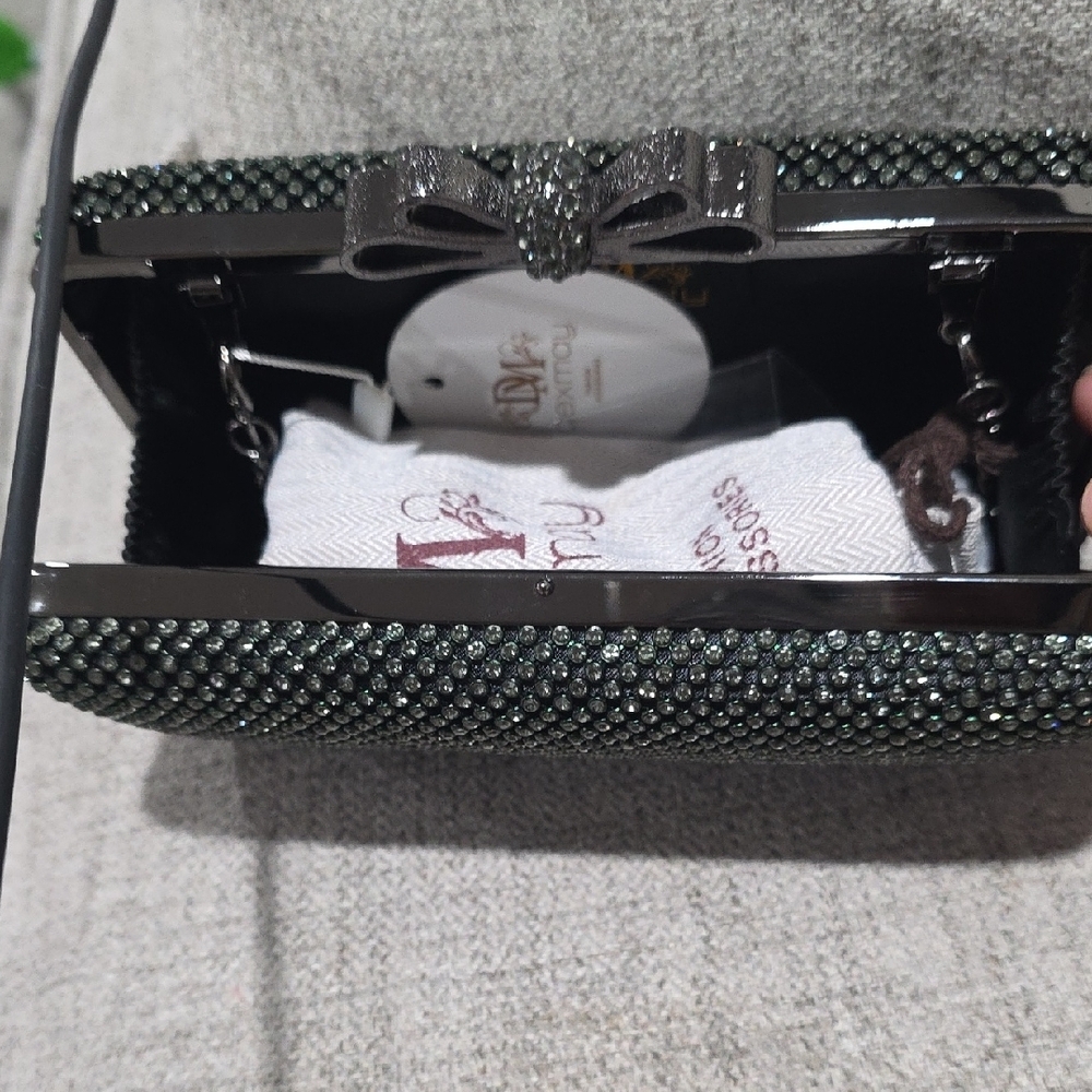 Black Rhinestone Clutch - Picture 2 of 4